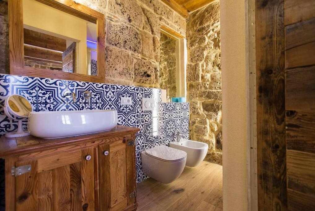 Grand Suite Gioberti Elegante Nel Cuore Di Αλγκέρο Εξωτερικό φωτογραφία