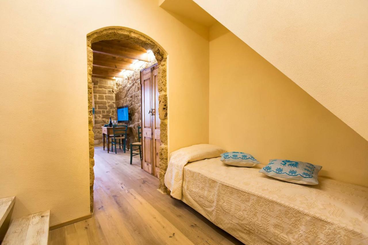Grand Suite Gioberti Elegante Nel Cuore Di Αλγκέρο Εξωτερικό φωτογραφία